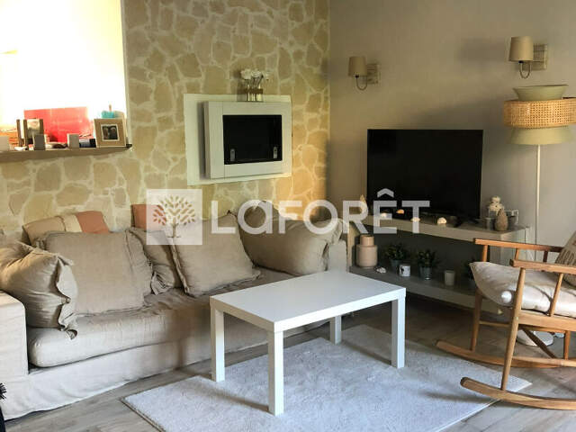 Appartement en duplex  à Gravigny — photo du bien