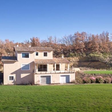 Maison 7 pièces 595000 €