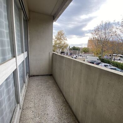 Appartement 1 pièces 587 €