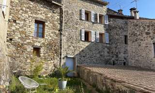 Maison 3 Pièces 77 m² à vendre à Saint-Sauveur-sur-Tinée (06420)