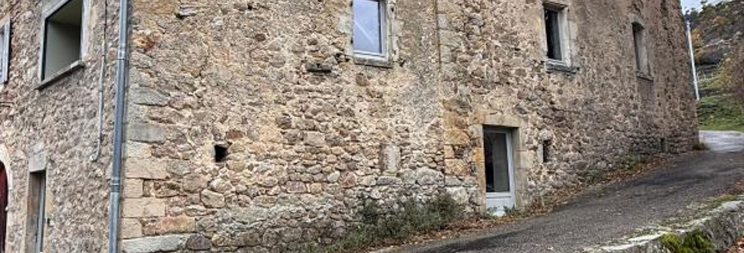 Maison 4 Pièces 118 m² à vendre à Chazeaux (07110)