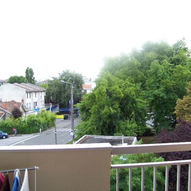 Appartement 5 pièces 1300 €