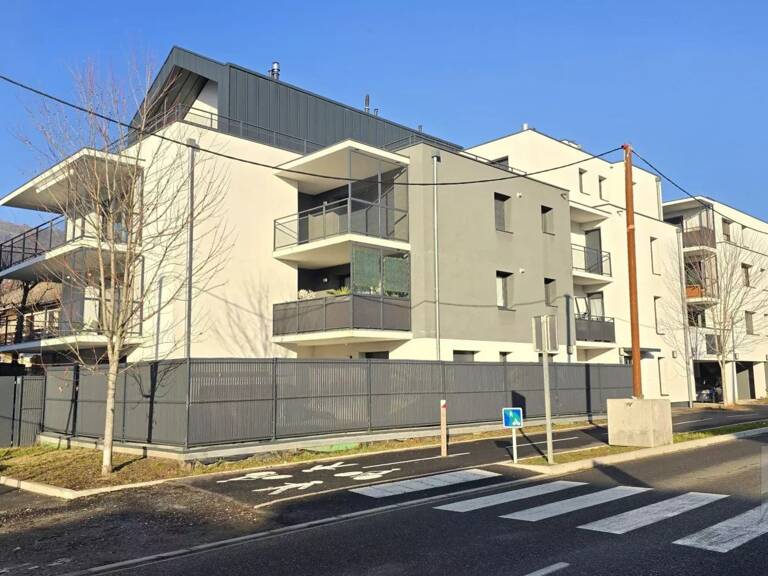 SAINT-BALDOPH - T3 avec terrasse, balcon et garage — photo 1