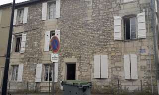 Appartement 1 Pièce 25 m² à louer à Saintes (17100)