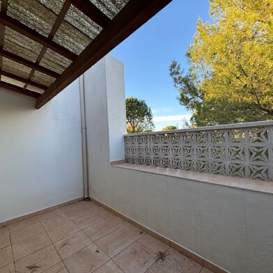 Appartement 3 pièces 800 €