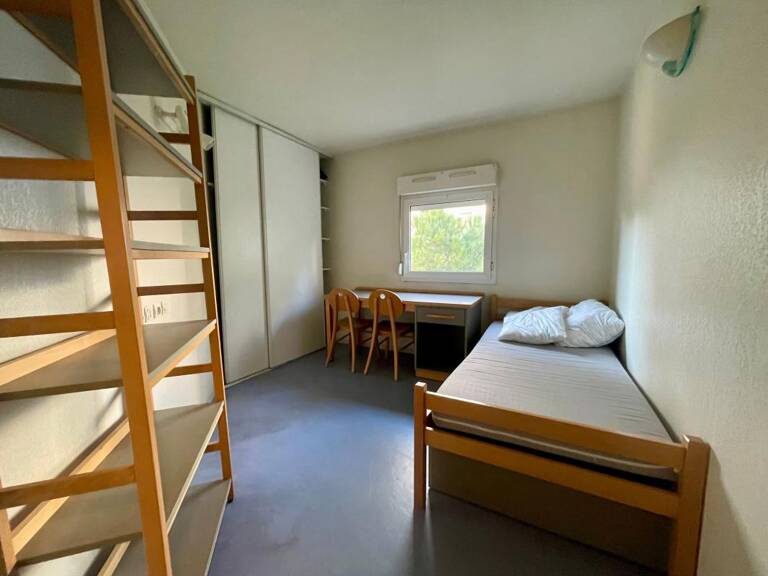 Appartement À Vendre — photo 1