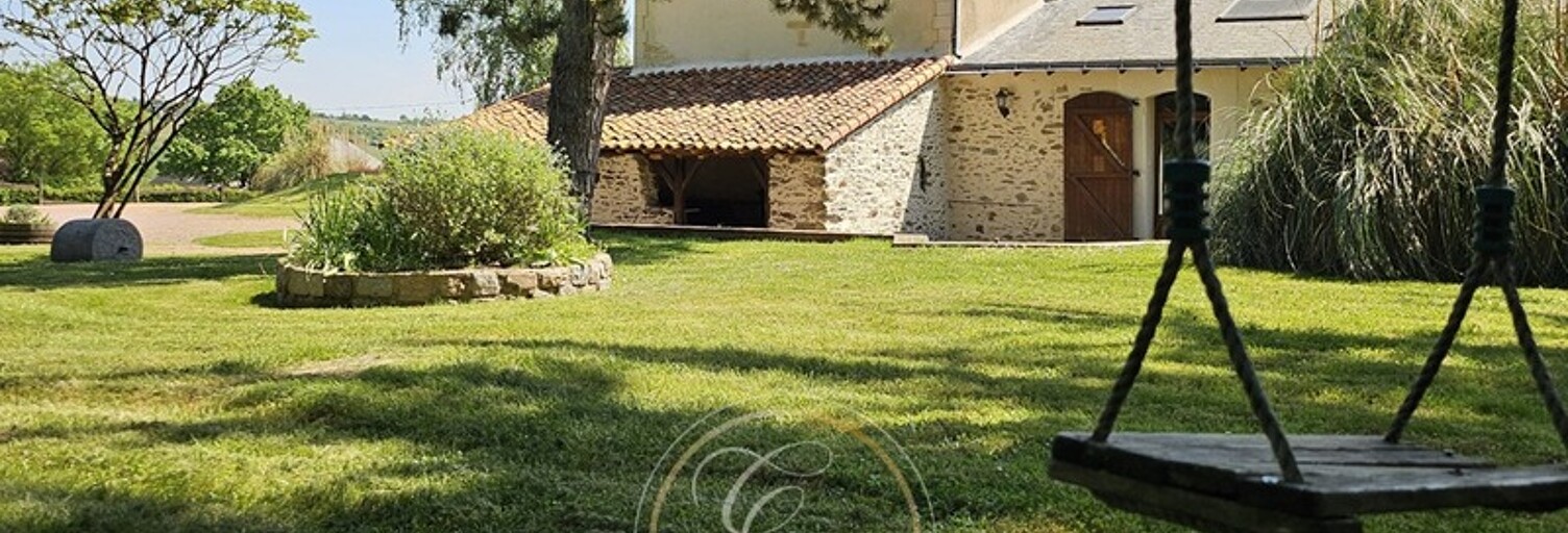 Maison 16 Pièces 409 m² à vendre à Bellevigne-en-Layon (49380)