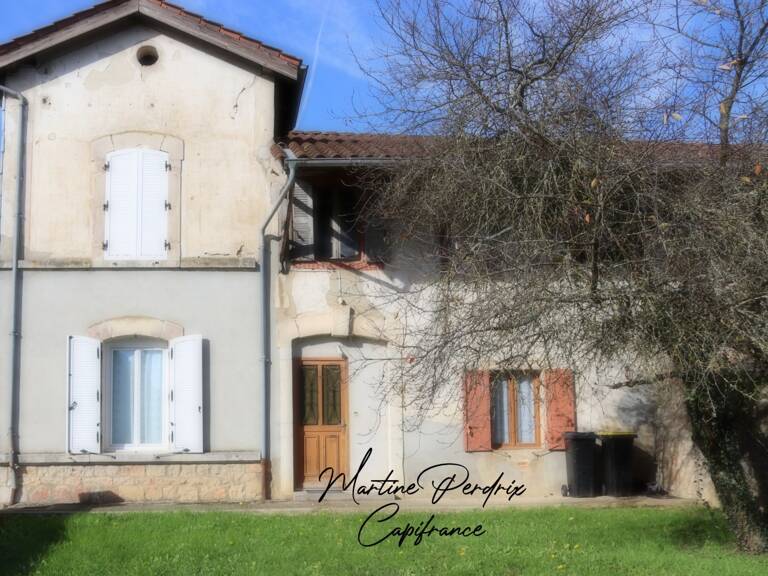 CORMOZ ferme rénovée avec 2 logements — photo 1