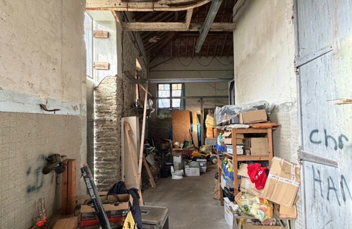 EXCLUSIVITÉ - ENTREPOT / HANGAR / BUREAUX - CARHAIX PLOUGUER (29) — photo 3