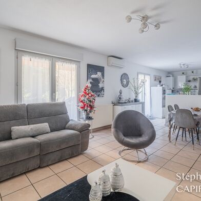 Appartement 4 pièces 258000 €