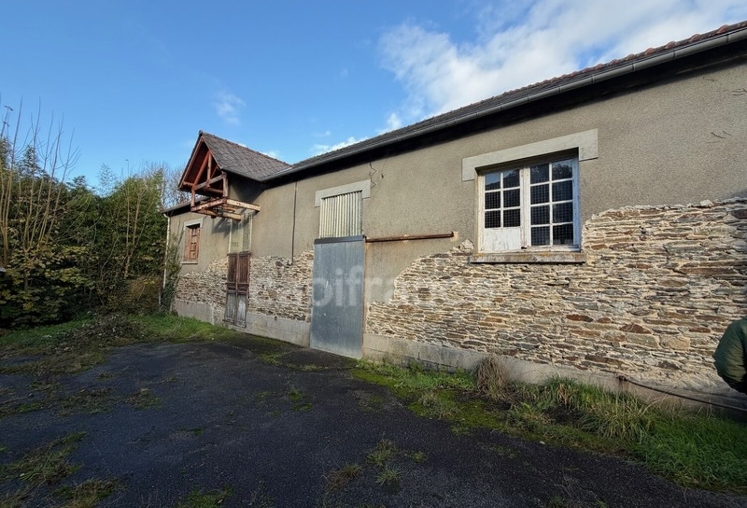 EXCLUSIVITÉ - Maison à vendre 3 pièces avec HANGAR - CARHAIX PLOUGUER (29) — photo 1