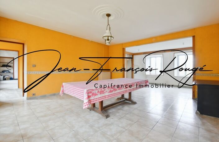Propriété en pierres de 243 m², avec dépendances et 28 970 euros de rendement locatif !!! — photo 3