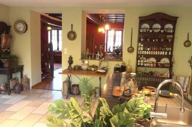 Maison 9 pièces 398000 €
