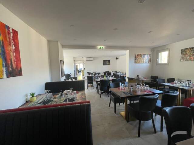 Fonds de commerce Restaurant à vendre PEYMEINADE (06) — photo du bien