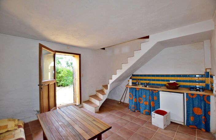 PUGET VILLE (83) - CABANON DE 32M² SUR PARCELLE DE 5748M² — photo 5