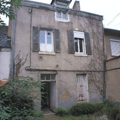 Immeuble  149900 €