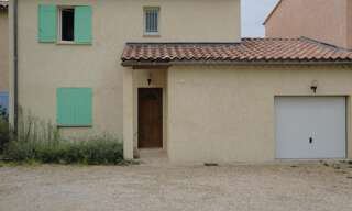 Maison 4 Pièces 100 m² à louer à L'Isle-sur-la-Sorgue (84800)