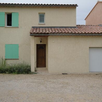 Maison 4 pièces 1230 €