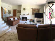VILLA AU COEUR D'UN JARDIN DE 2 180 m2 AVEC PISCINE & GARAGE — photo 4