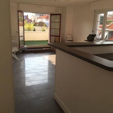 Appartement 2 pièces 1336 €