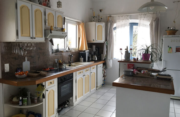 PROPRIETE DE 3 Ha AU COEUR DU GOLFE DE ST TROPEZ AVEC DEPEND — photo 5