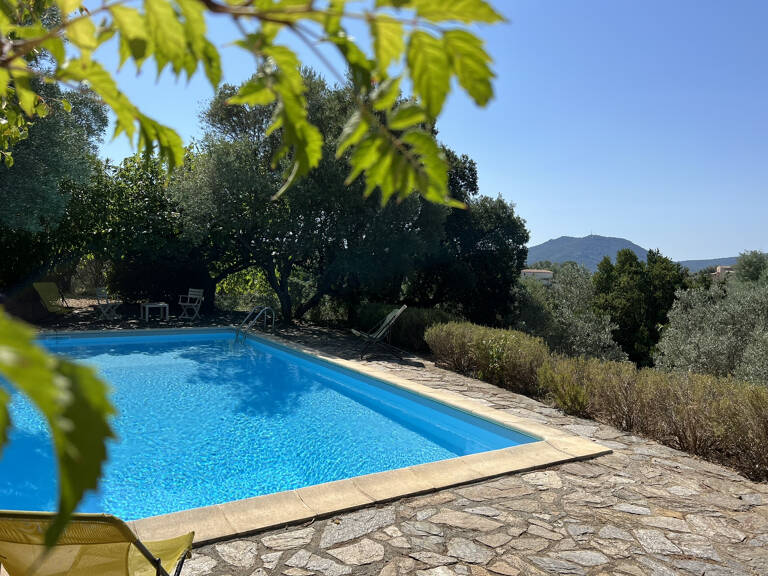 VILLA DE PLAIN PIED AVEC DEPENDANCE & PISCINE AU COEUR DE 44 — photo 1