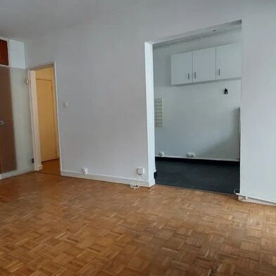 Appartement 2 pièces 590 €