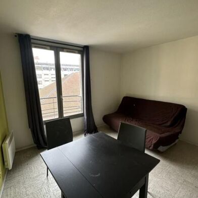 Appartement 1 pièces 630 €