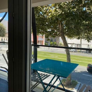 Appartement 2 pièces 890 €