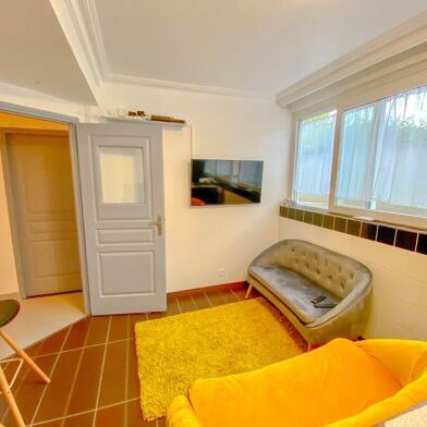 Appartement 5 pièces 680 €