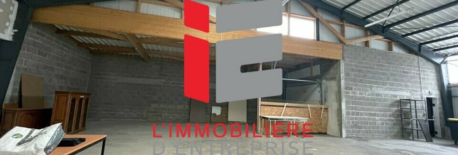 Commerce  922 m² à louer à Caudan (56850)