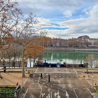 Appartement 6 pièces 1070000 €