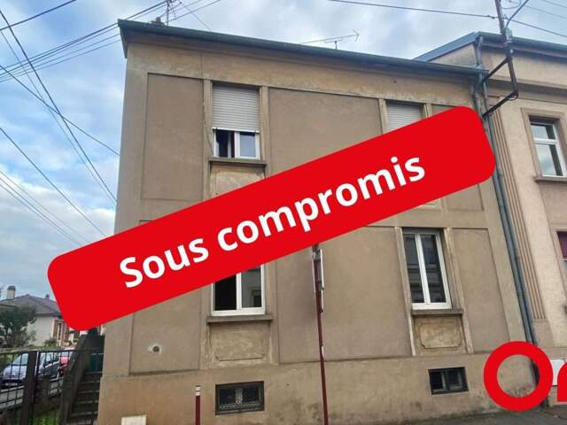 Appartement À Vendre — photo du bien