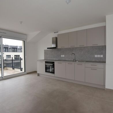 Appartement 3 pièces 1070 €