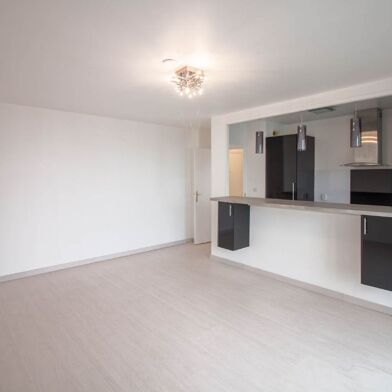 Appartement 2 pièces 835 €