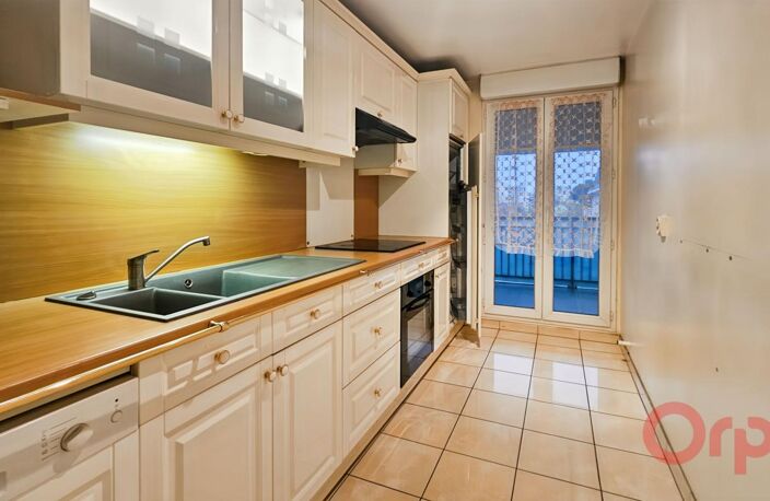 Appartement À Vendre + box fermé — photo 4