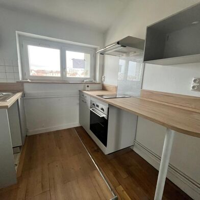 Appartement 3 pièces 490 €