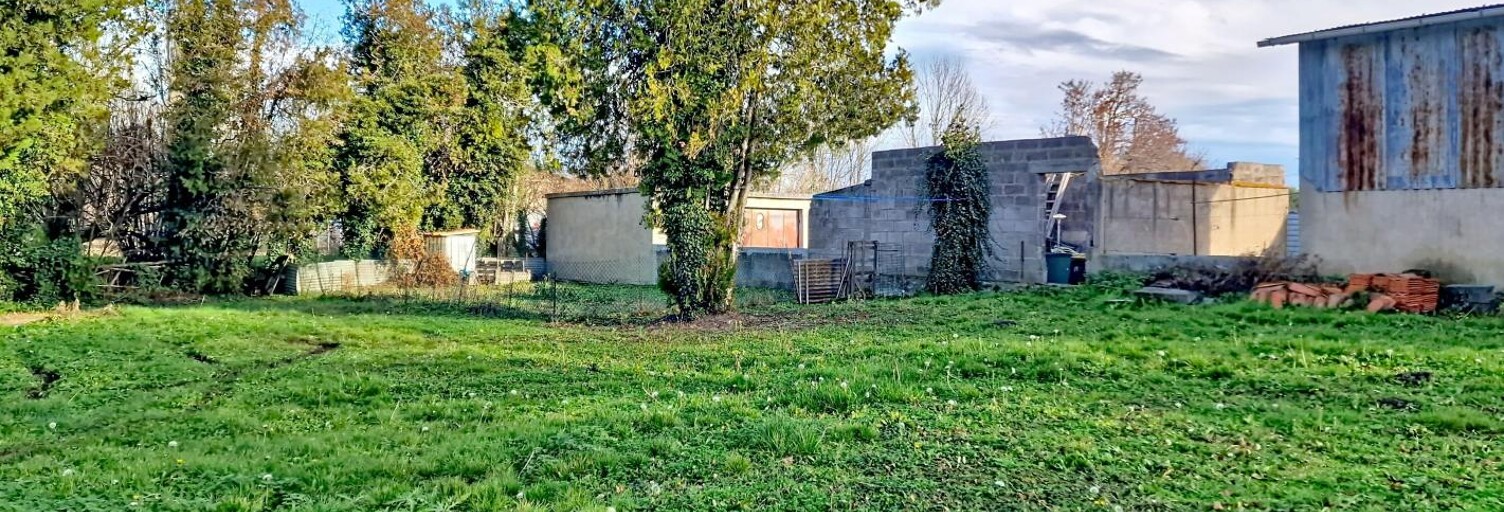 Terrain  658 m² à vendre à Malintrat (63510)