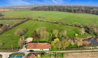 Maison 5 Pièces 235 m² à vendre à Chanoz-Châtenay (01400)