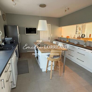 Maison 6 pièces 309750 €