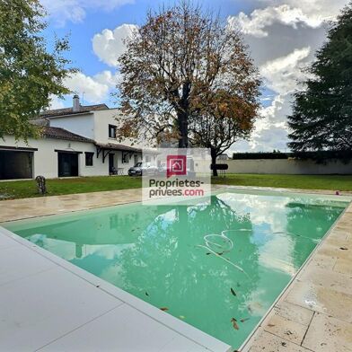 Maison 6 pièces 374000 €