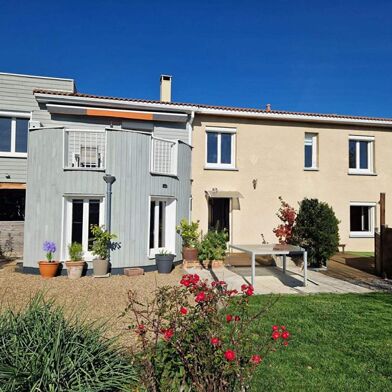 Maison 7 pièces 380000 €