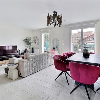 Maison 7 pièces 350000 €