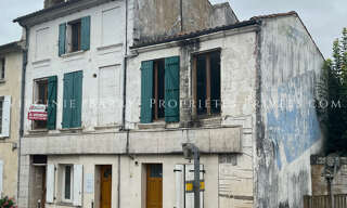 Immeuble  304 m² à vendre à Tonnay-Charente (17430)