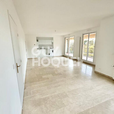 Appartement 3 pièces 1930 €
