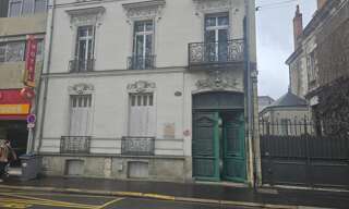 Bureau  52 m² à louer à Tours (37000)