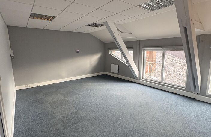 Vente immeuble  225 m² Le Neubourg (27110) — photo 3