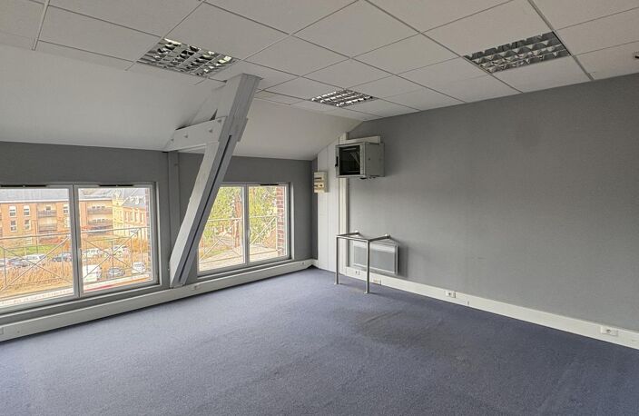 Vente immeuble  225 m² Le Neubourg (27110) — photo 4