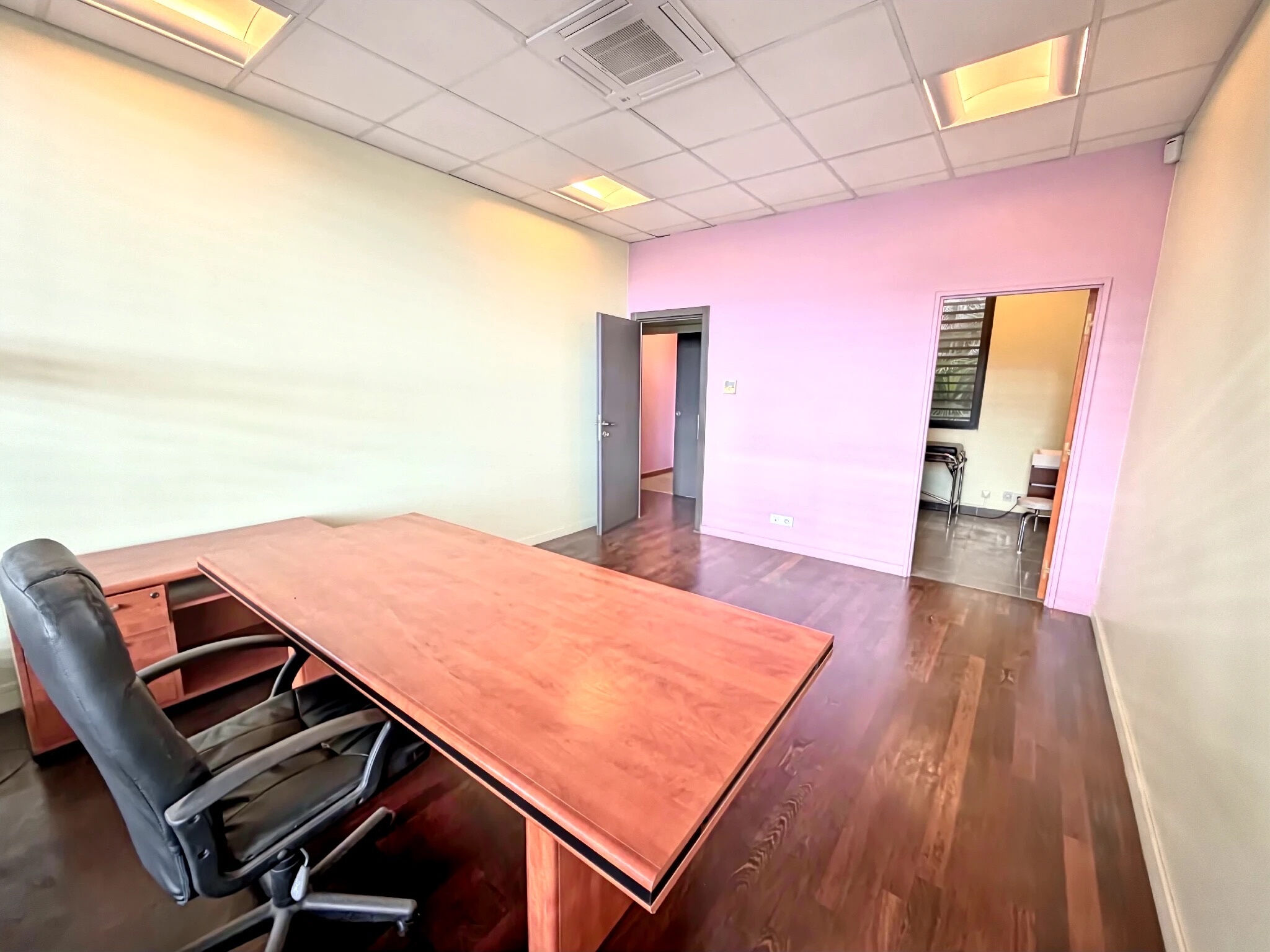 Local commercial  à vendre Fréjus 83600