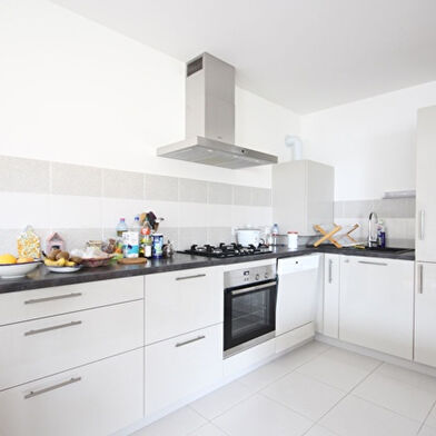 Appartement 4 pièces 1001 €